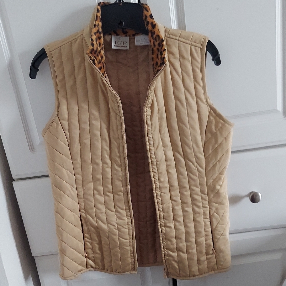 EP Pro Tan Quilted Vest with Stand-Up Collar